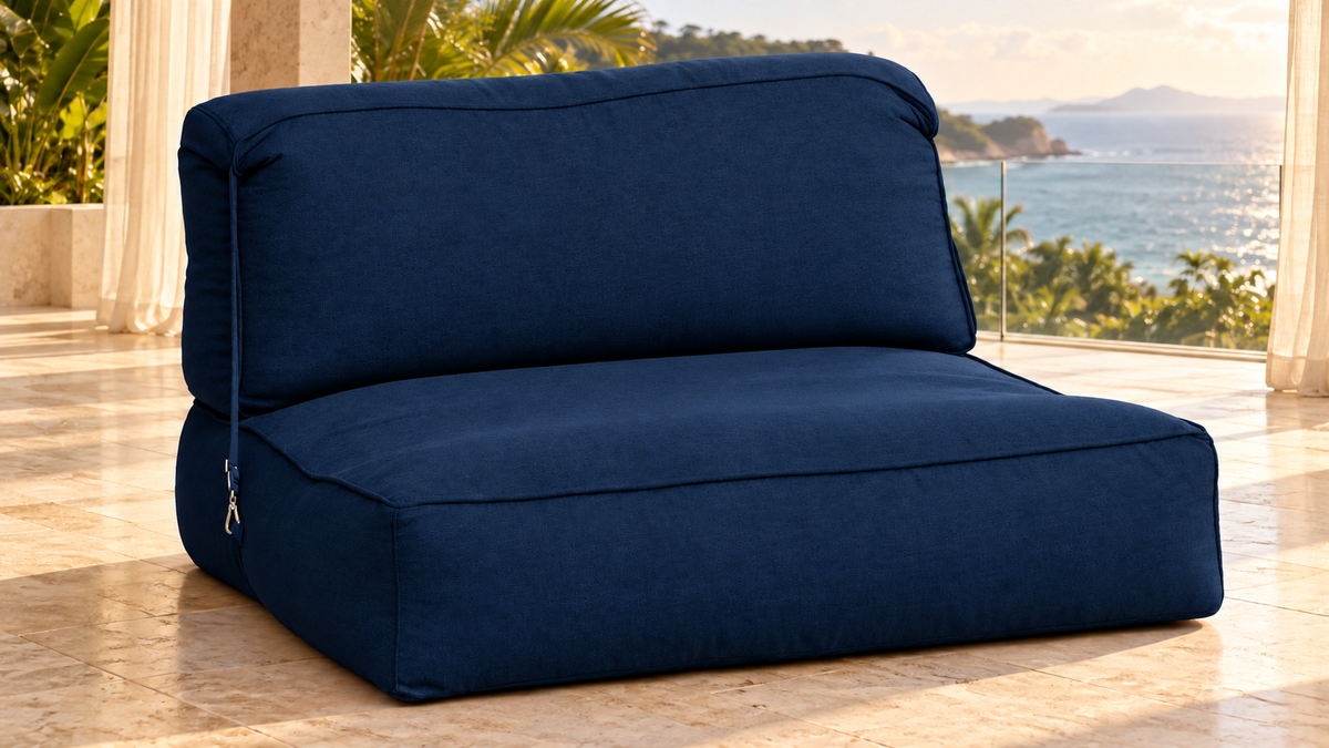 Acolher Verano — Puff Lounge com Encosto em ambiente — representação digital